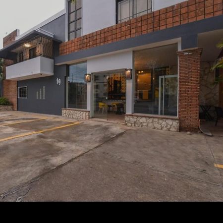 Ph 19 Guesthouse Hotel In Gazcue Santo Domingo Esterno foto