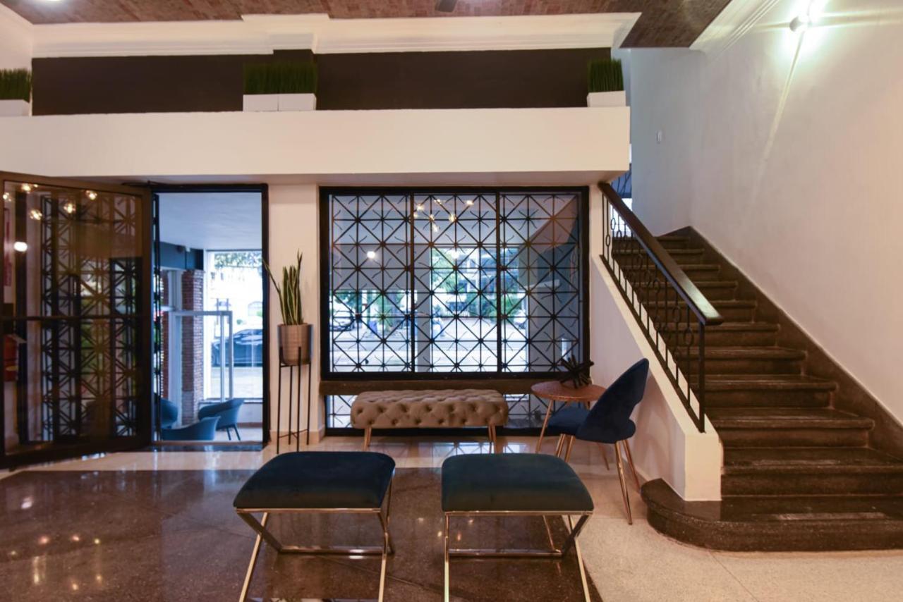 Ph 19 Guesthouse Hotel In Gazcue Santo Domingo Esterno foto