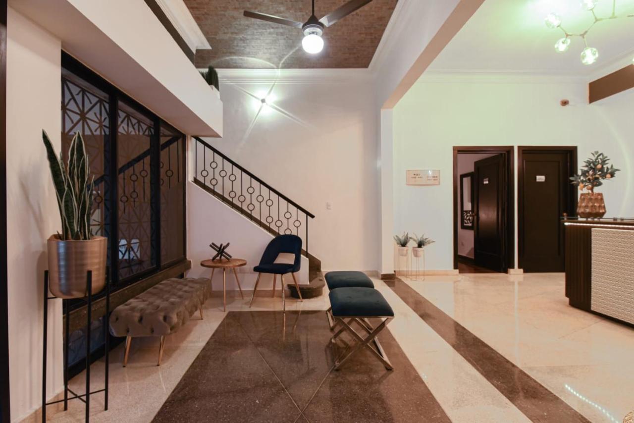 Ph 19 Guesthouse Hotel In Gazcue Santo Domingo Esterno foto