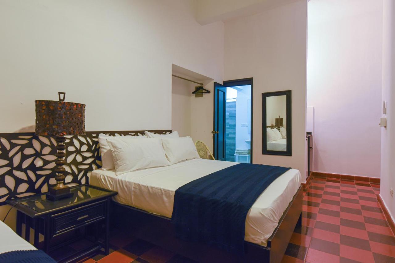 Ph 19 Guesthouse Hotel In Gazcue Santo Domingo Esterno foto